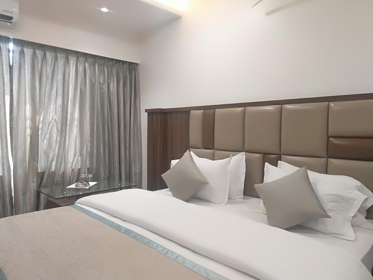 Hotel Shiv Sangram Ахмеднагар Екстер'єр фото