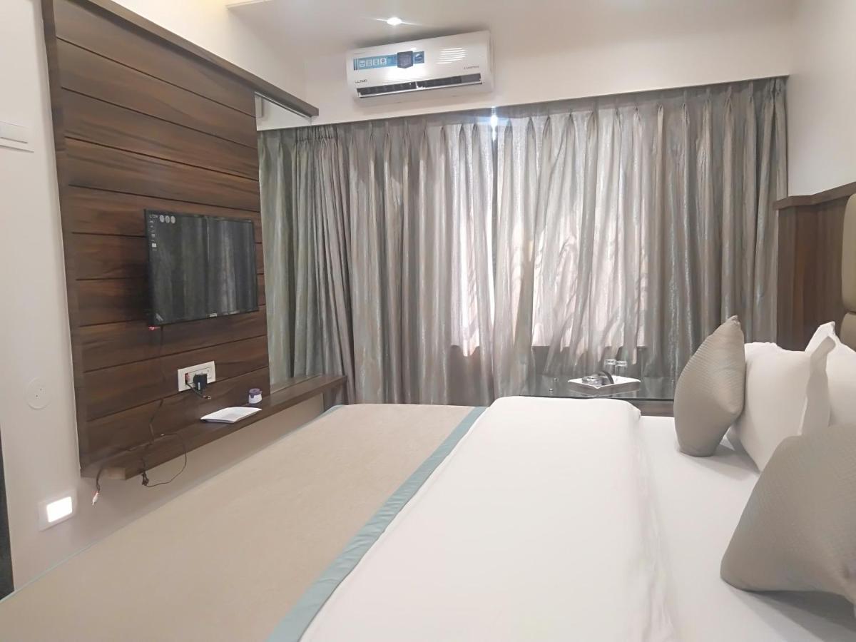 Hotel Shiv Sangram Ахмеднагар Екстер'єр фото